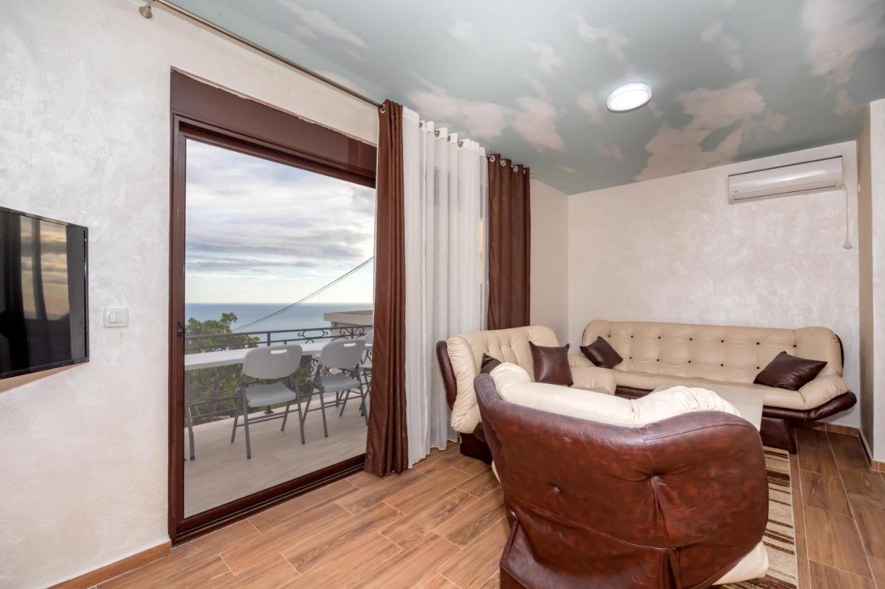 Apartment Kaom Lux Dobra Voda