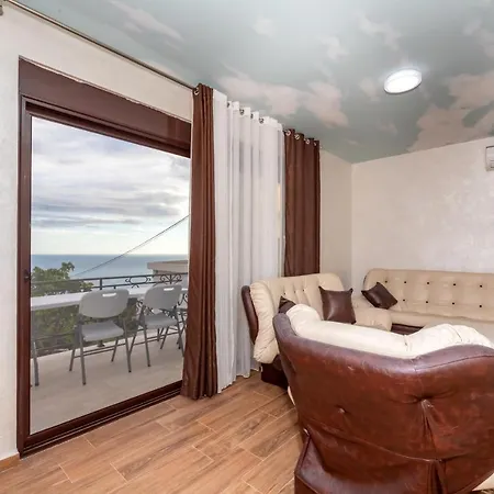 Kaom Lux Apartment Dobra Voda Exterior photo